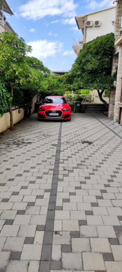 Villa Dm Baška Voda Εξωτερικό φωτογραφία