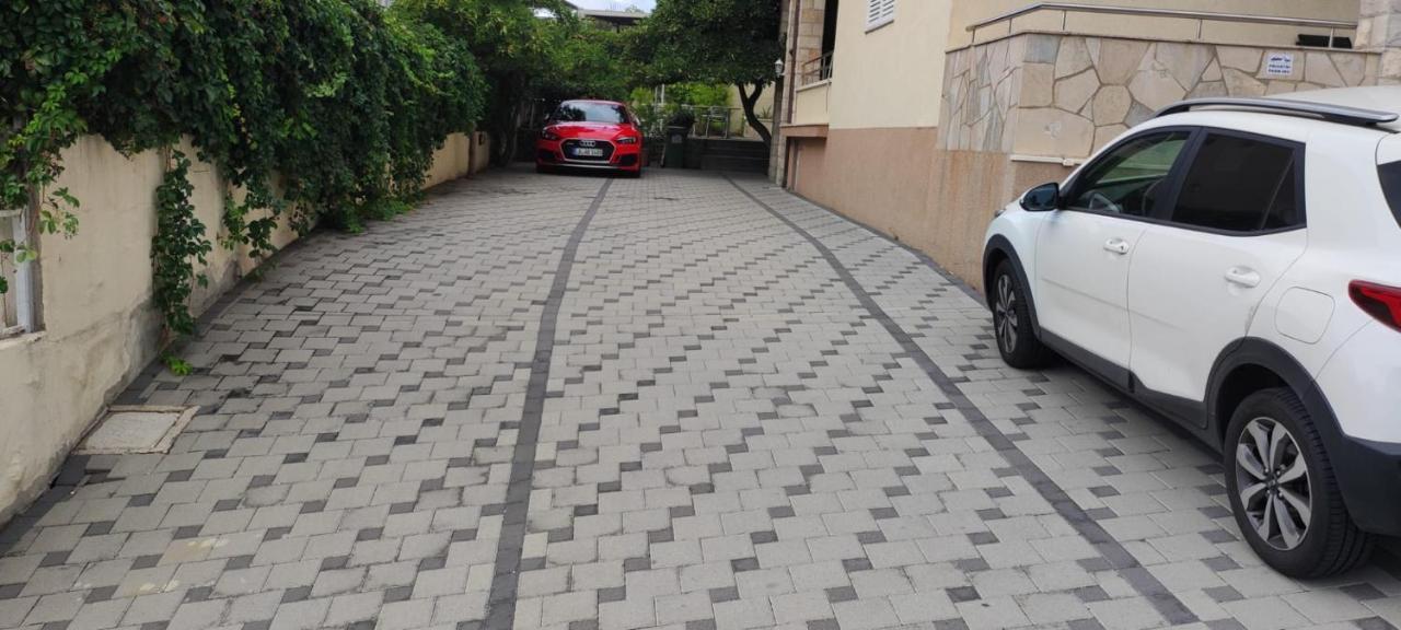 Villa Dm Baška Voda Εξωτερικό φωτογραφία